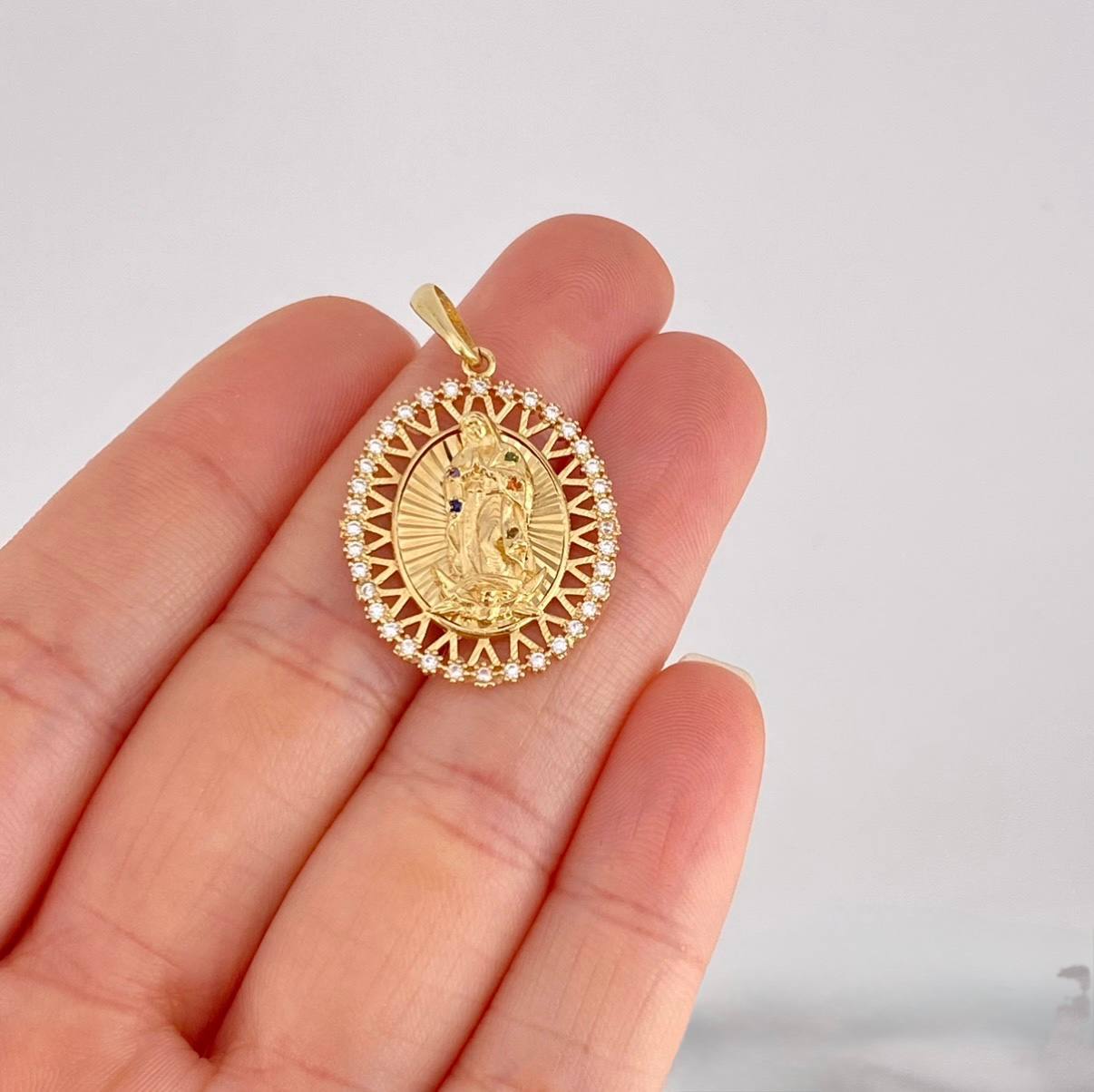 Dije Virgen de Guadalupe 3.85g / 3.3cm Oro Amarillo 18K
