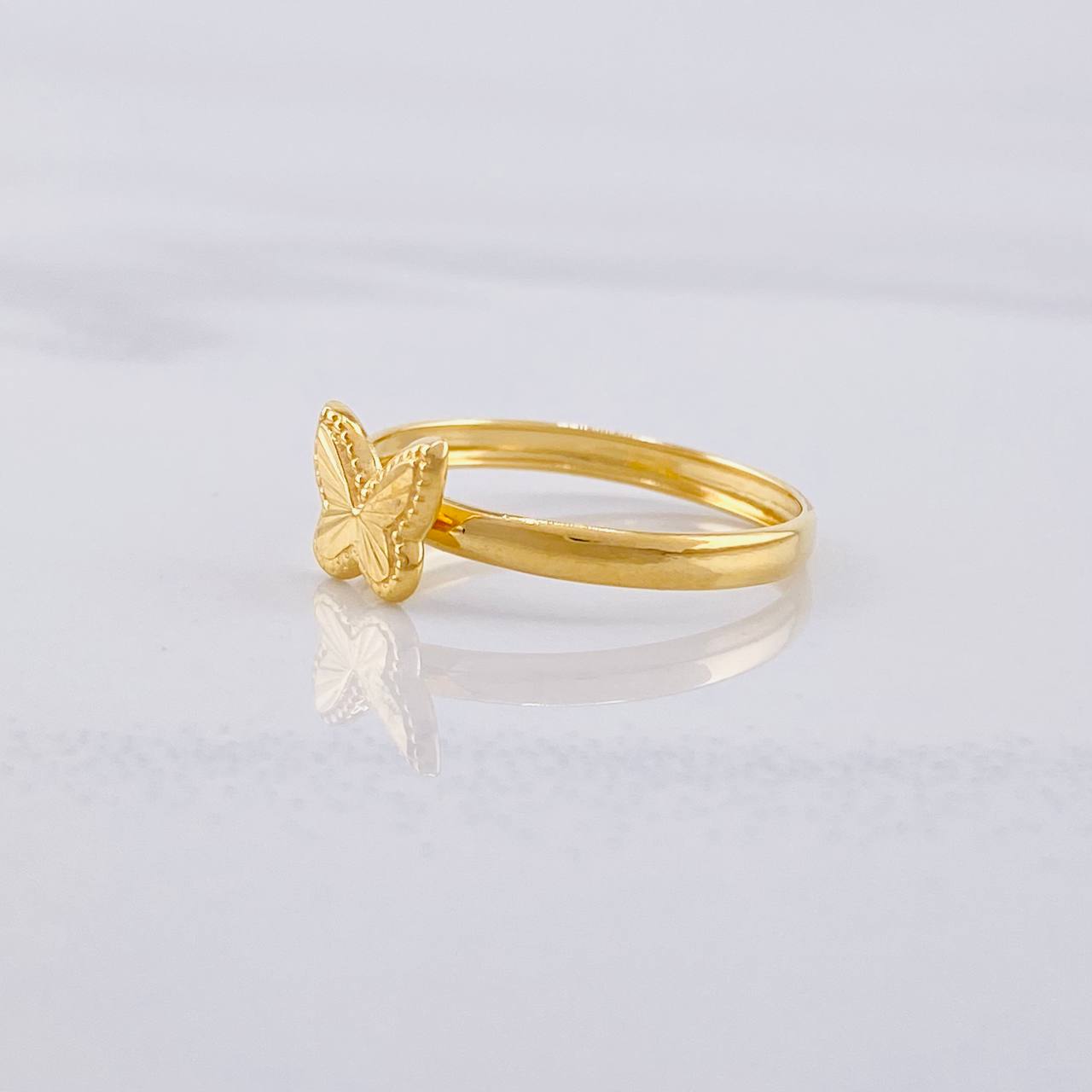 Anillo Mariposa Diamantada 0.75g / T7 Oro Amarillo 18K