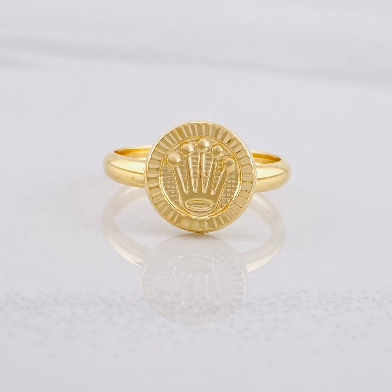 Anillo Circulo Corona 1g / T5 Oro Amarillo 18K