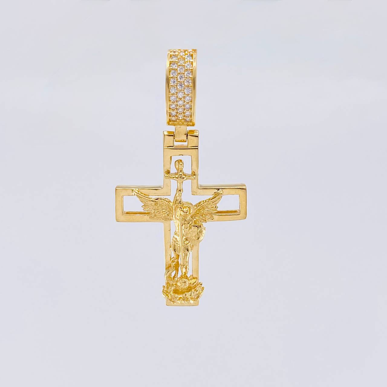Dije Cruz San Miguel 12.1g / 5.1cm Oro Amarillo 18K