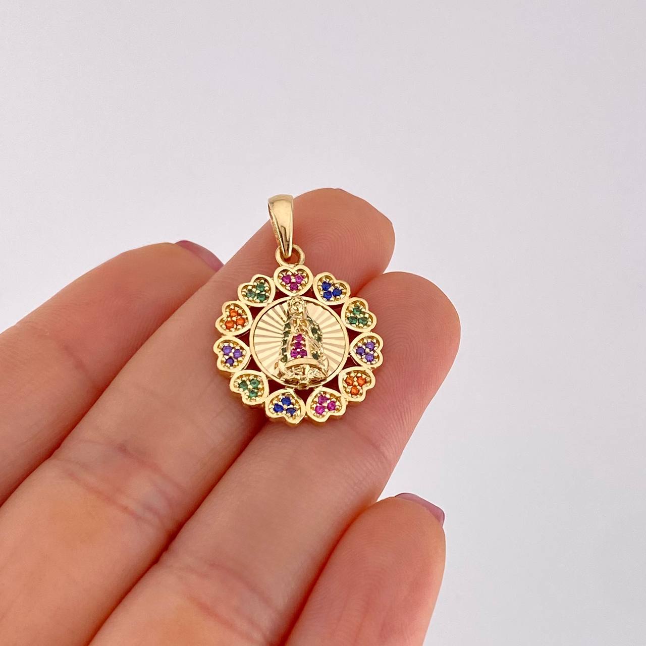 Dije Bordeado Corazones Virgen Guadalupe 3.85g / 2.8cm Oro Amarillo 18K
