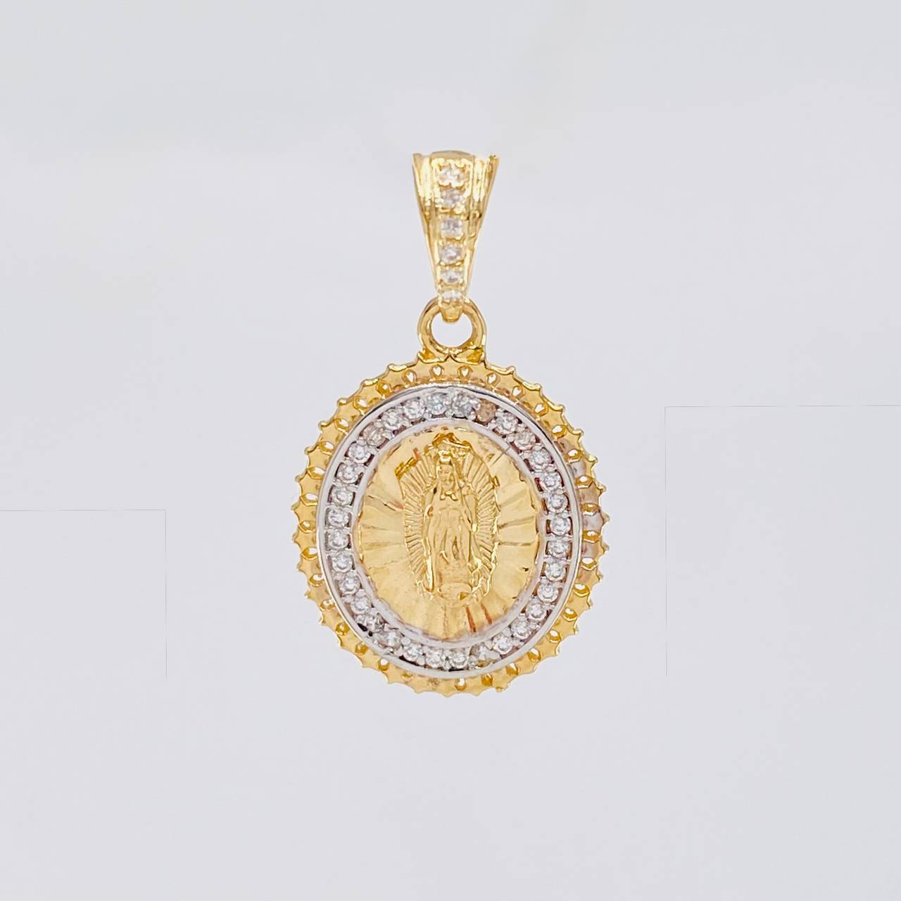 Dije Borde Estrellado Virgen Guadalupe 3g / 2.6cm Dos Oros Amarillo Blanco 18K