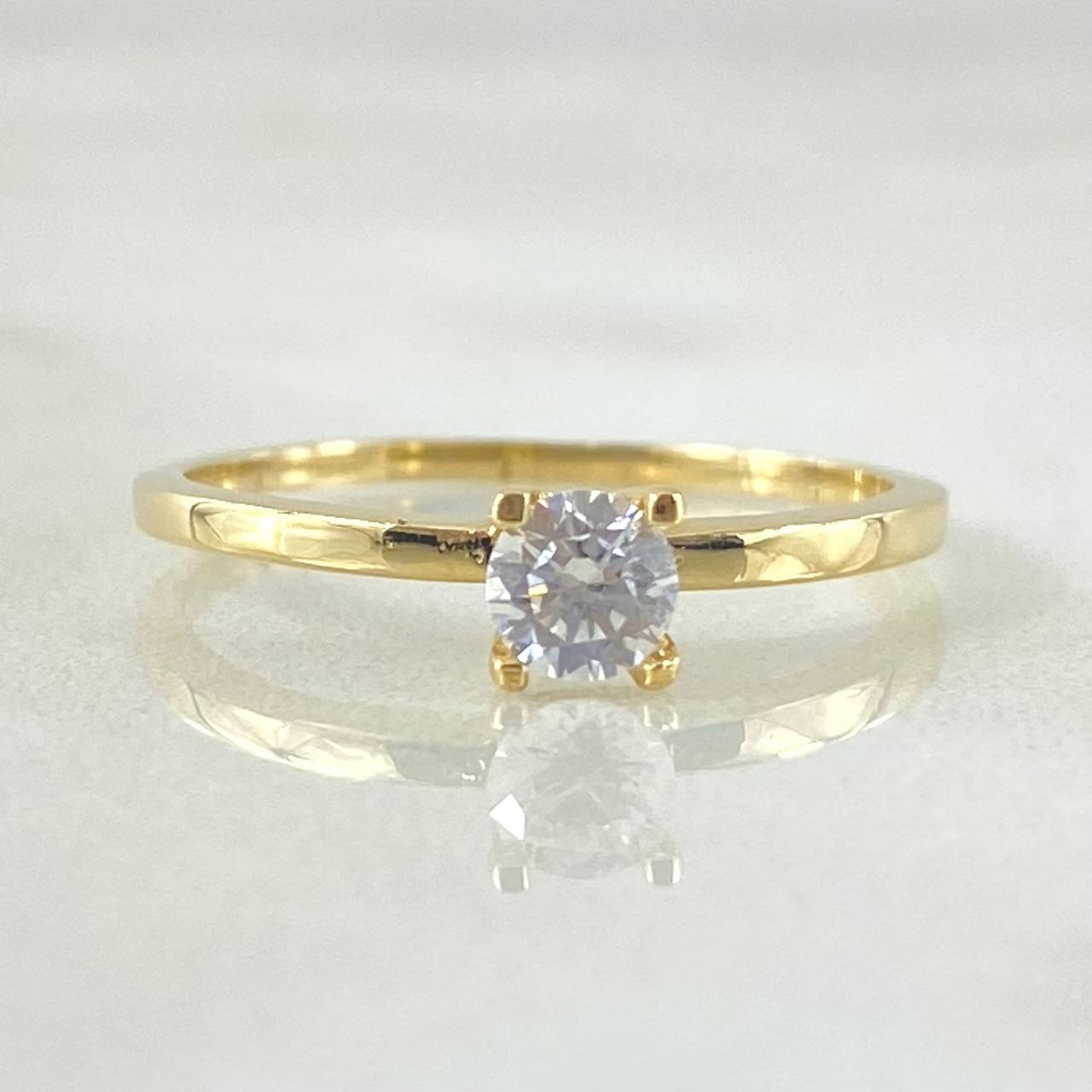 Anillo Solitario Liso  1.55gr / T6 / Oro 18K *