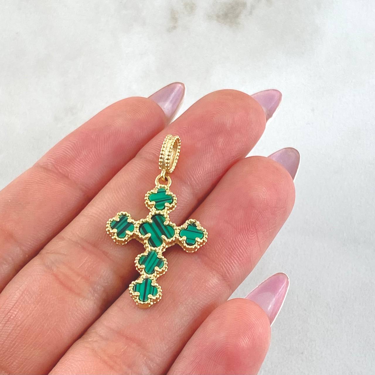 Dije Crúz Trebol Malaquita Verde 2.8gr / 3.2cm / Oro Amarillo Nac.Esp. 18K