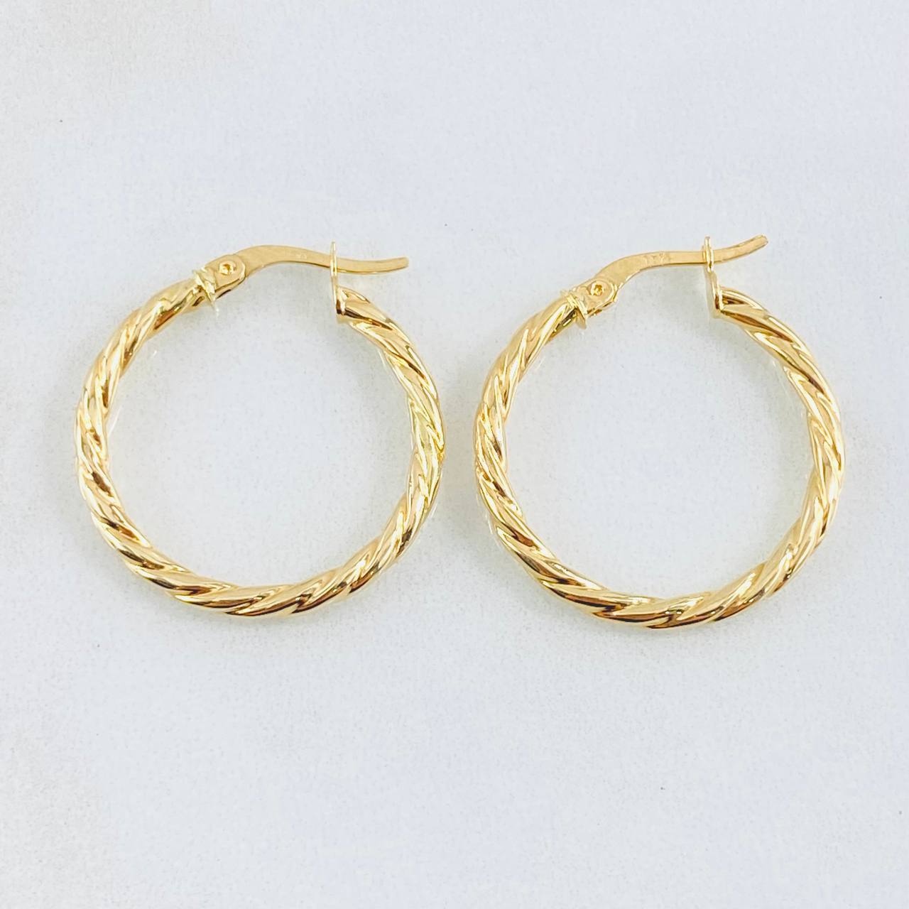 Candongas Mary 1.9gr / 2.6cm / Oro Amarillo 18K *