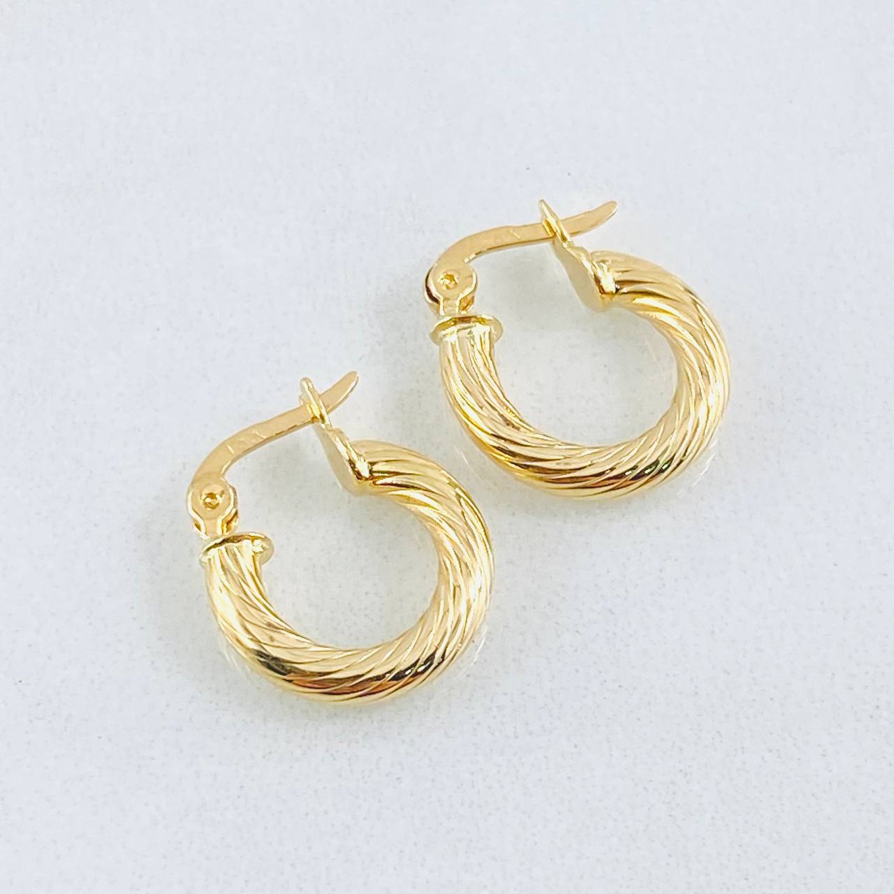 Candongas Mary 1.15gr / 1.5cm / Oro Amarillo 18K *