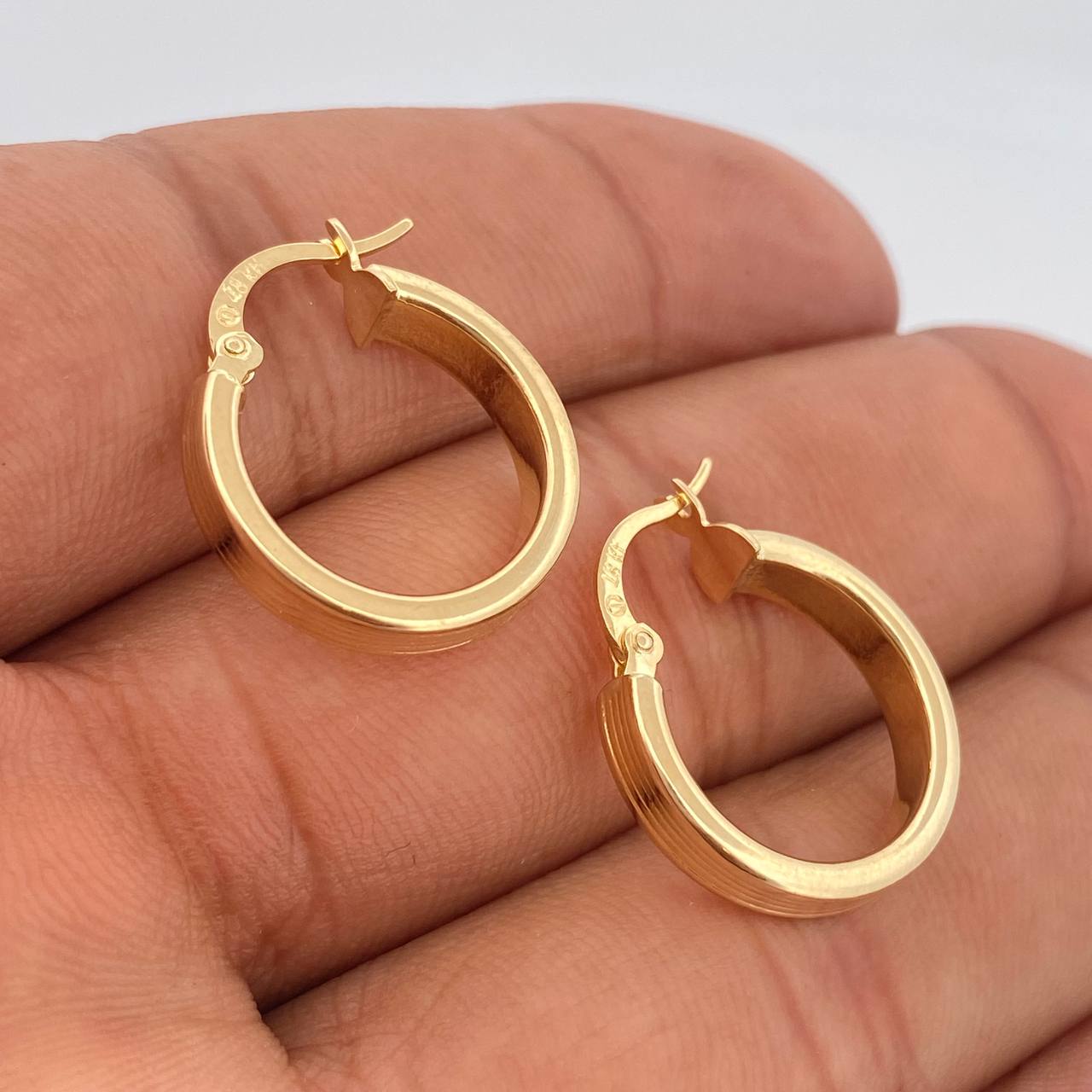 Candongas Andy 2.3gr / 2cm / Oro Amarillo 18K %