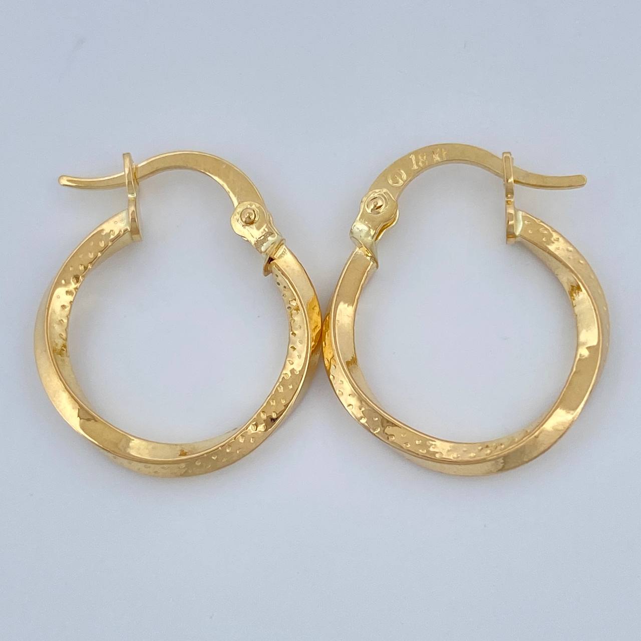 Candongas Eve 1.1gr / 2cm / Oro Amarillo 18K %