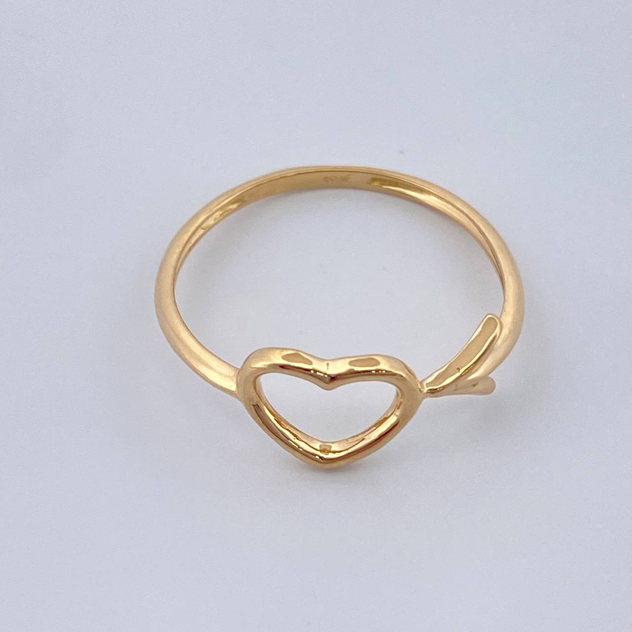 Anillo Silueta Corazon 1.35gr / T6 1/2 / Oro Amarillo 18K %