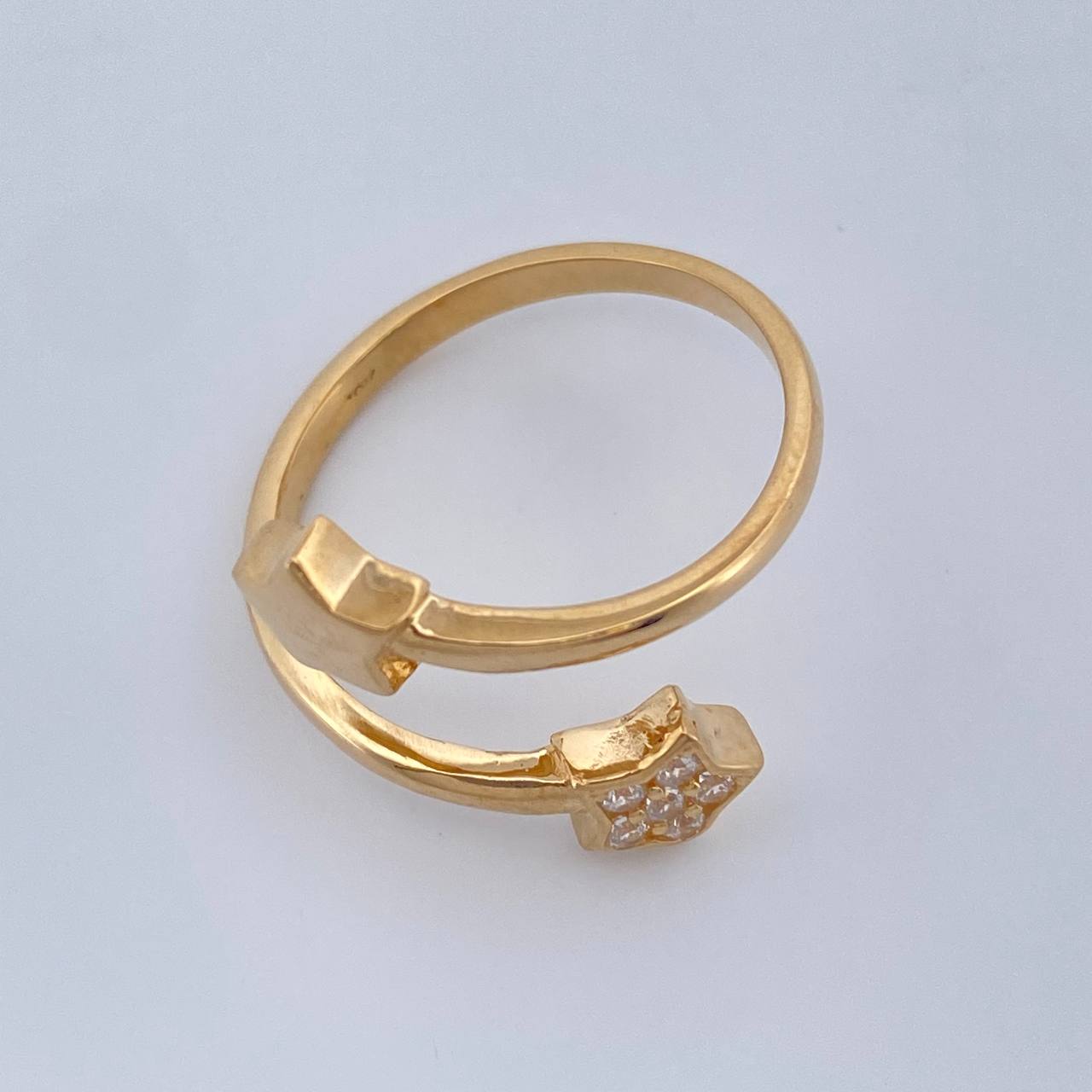 Anillo Abrazo Estrella 3.1gr / T5 / Oro Amarillo 18K %