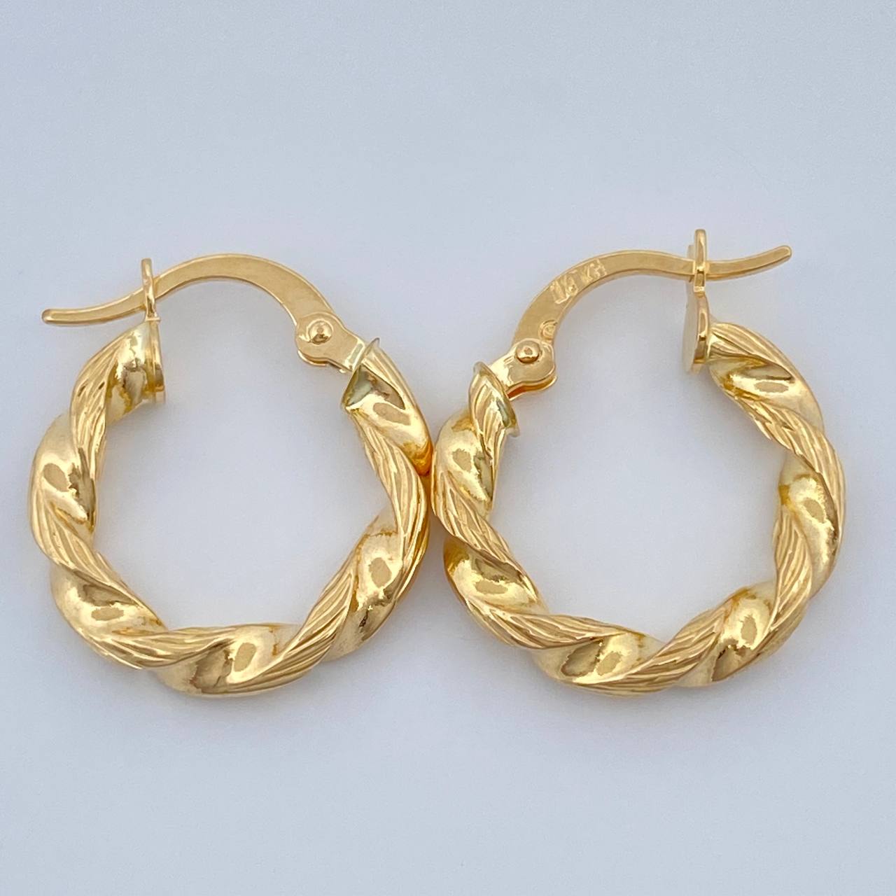 Candongas Milu 1.85gr / 2.4cm / Oro Amarillo 18K %
