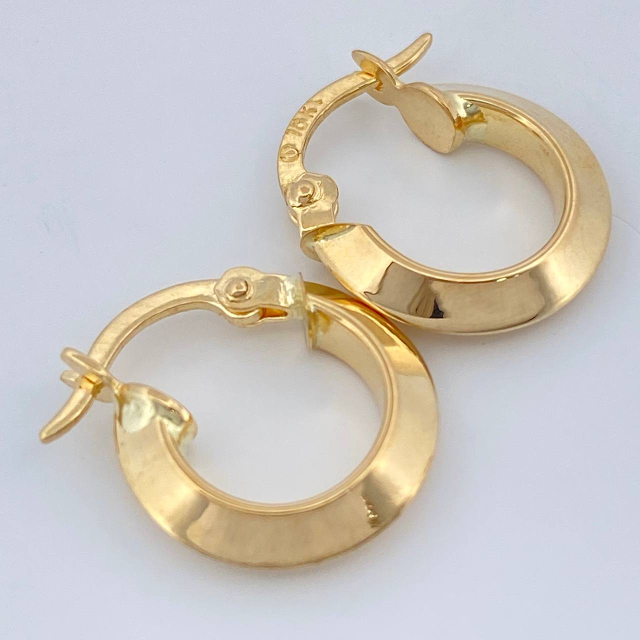 Candongas Clau 1.15gr / 1.5cm / Oro Amarillo 18K %