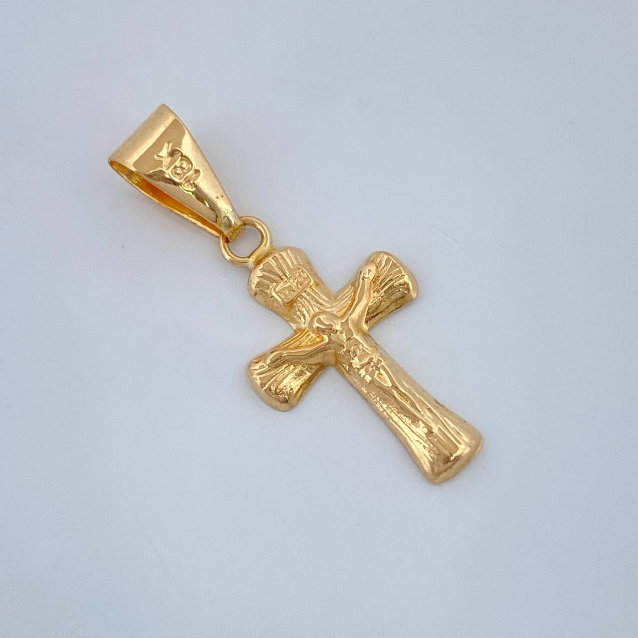 Dije Cruz Cristo 0.6gr / 2.5cm / Oro Amarillo 18K +