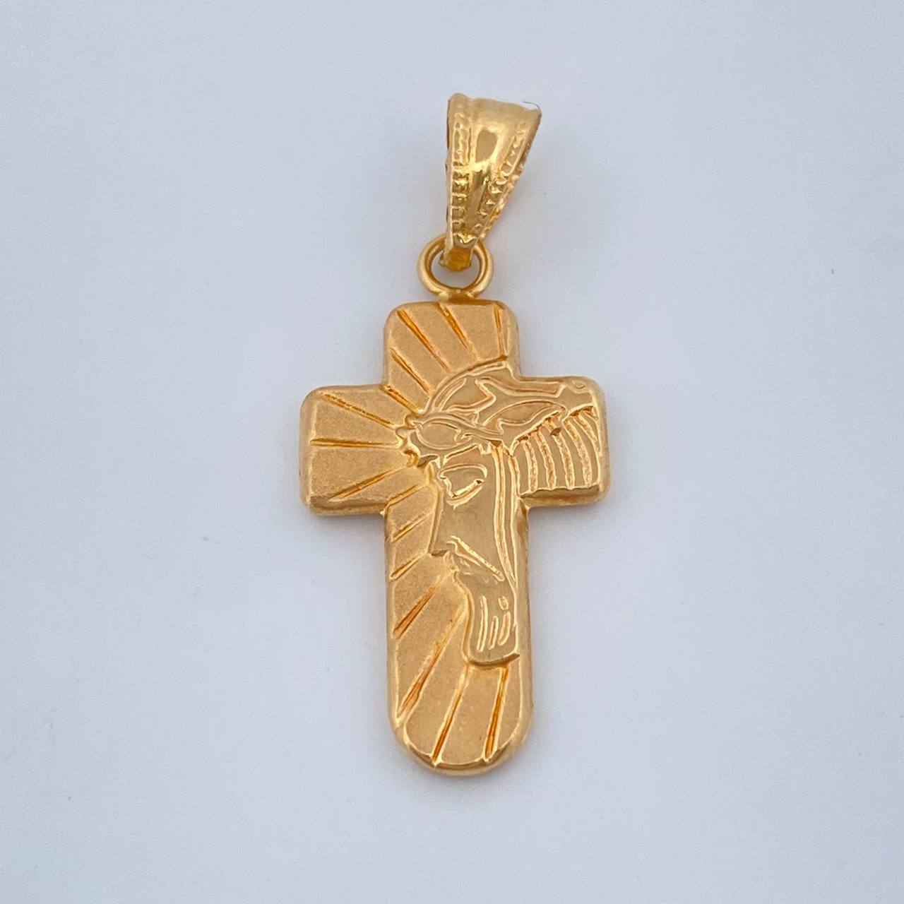 Dije Cruz Rostro Cristo 0.85gr / 2.7cm / Oro Amarillo 18K +