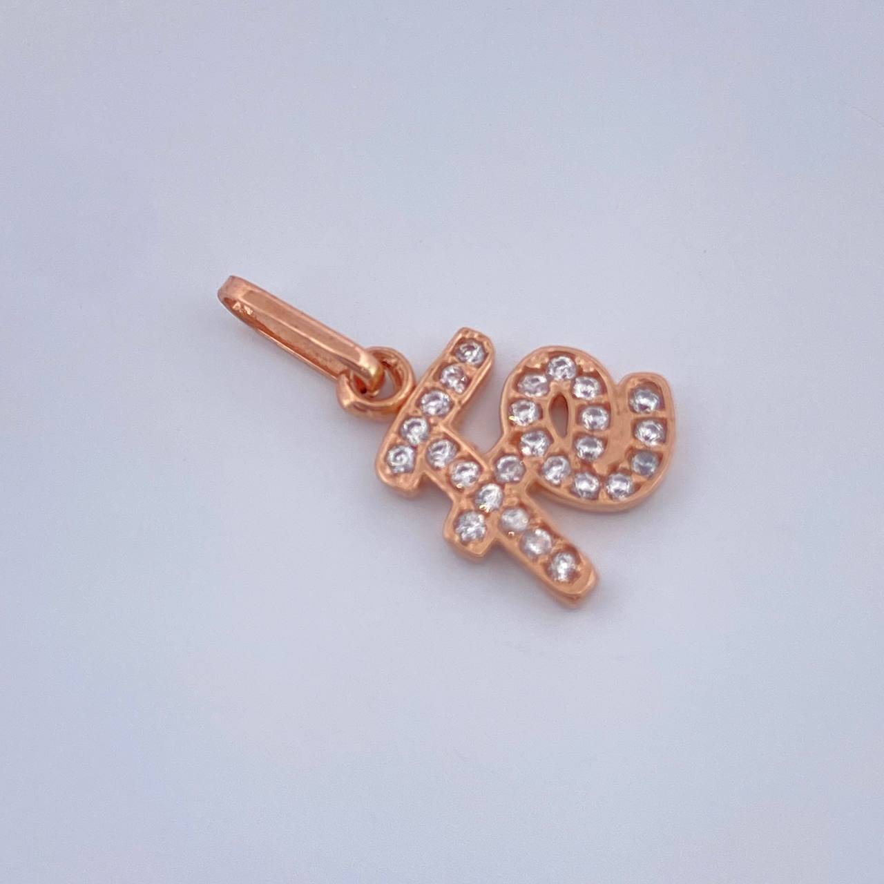 Dije Fe 0.85gr / 1.9cm-Oro Rosa 18K %