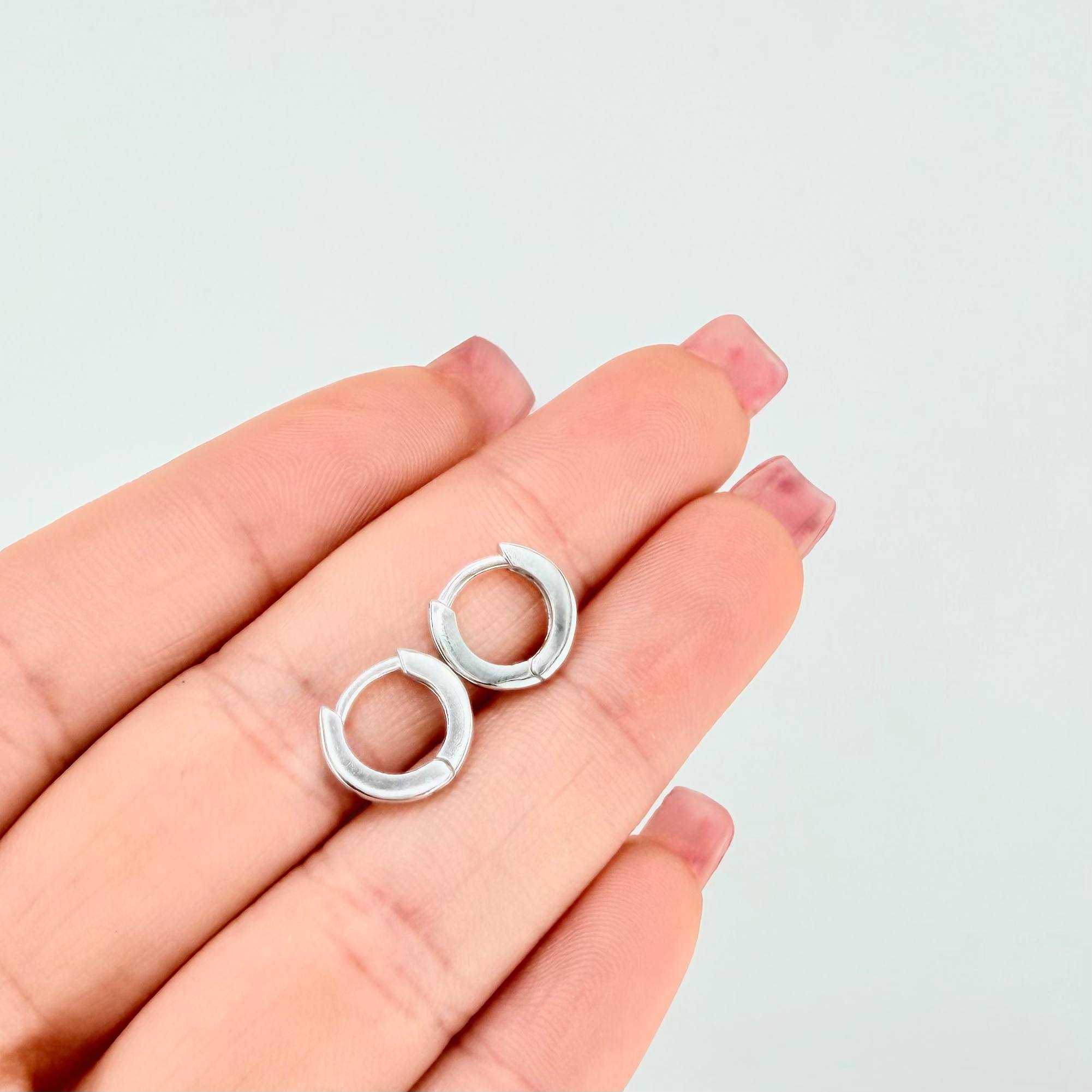 Candongas Aro Grueso 1.55gr / 1.1cm / Oro Blanco 18K