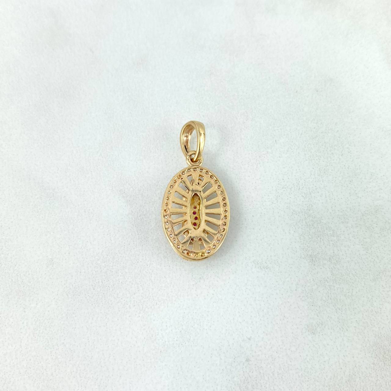 Dije Virgen de Guadalupe 2.4gr / 1.6cm / Circones Blancos-Verdes-Fucsias Oro Amarillo *