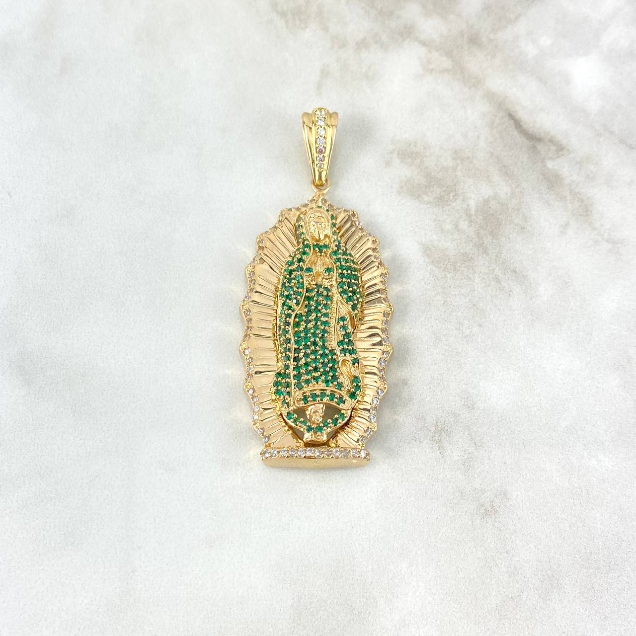 Dije Virgen de Guadalupe 14.55gr / 6cm / Circones Blancos-Verdes Oro Amarillo *
