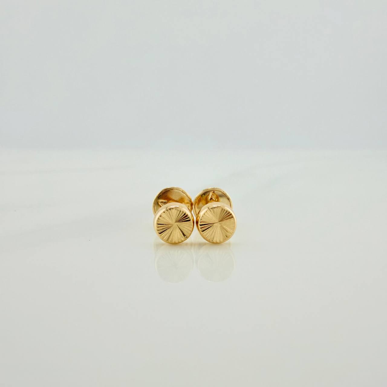 Topos Circulo 0.55gr / 4.96mm Oro Amarillo 18K %