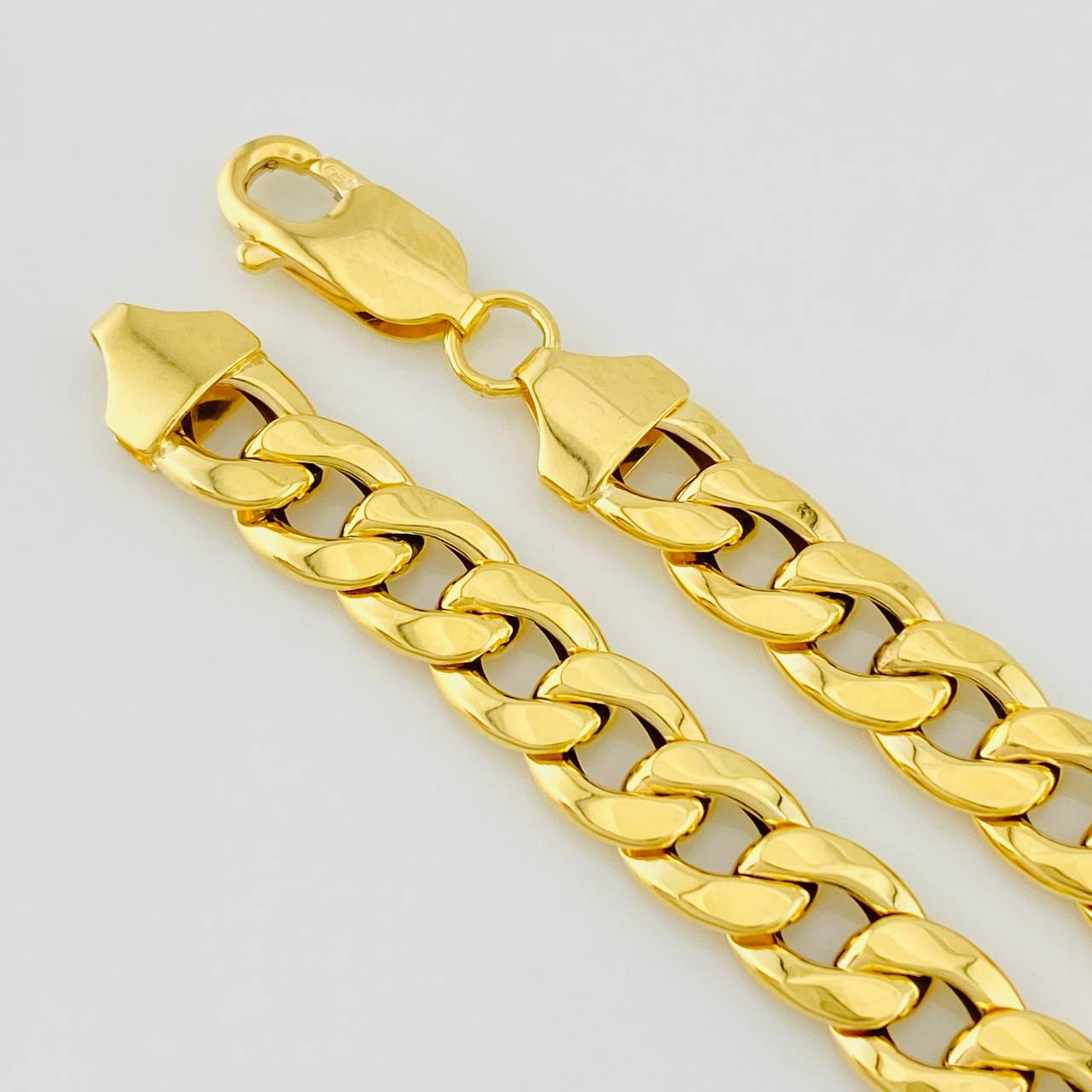 Pulso Cubano 6.3g / 21cm / 6.8mm Oro Amarillo 18K