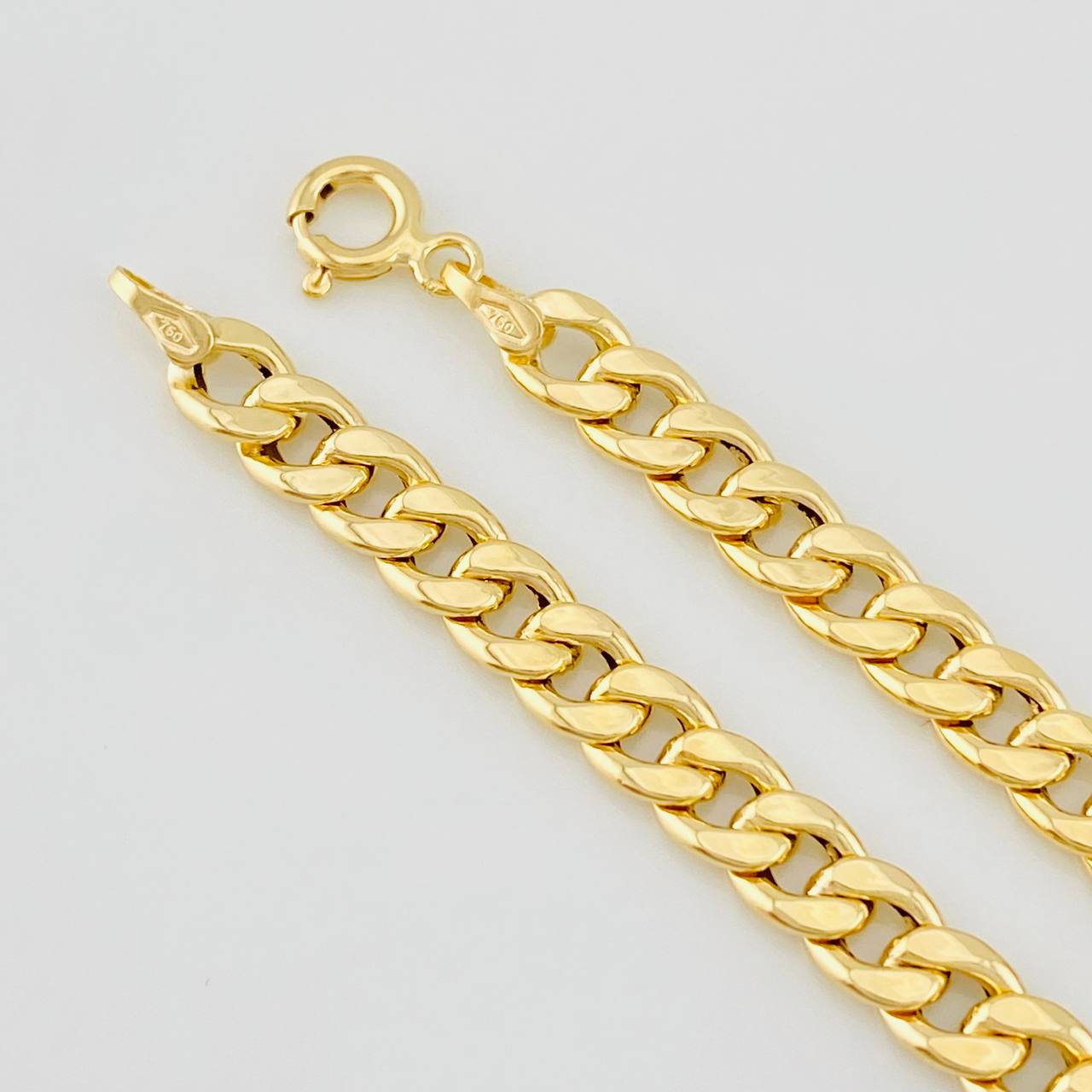 Pulso Cubano 2.3g / 19cm / 5.2mm Oro Amarillo 18K
