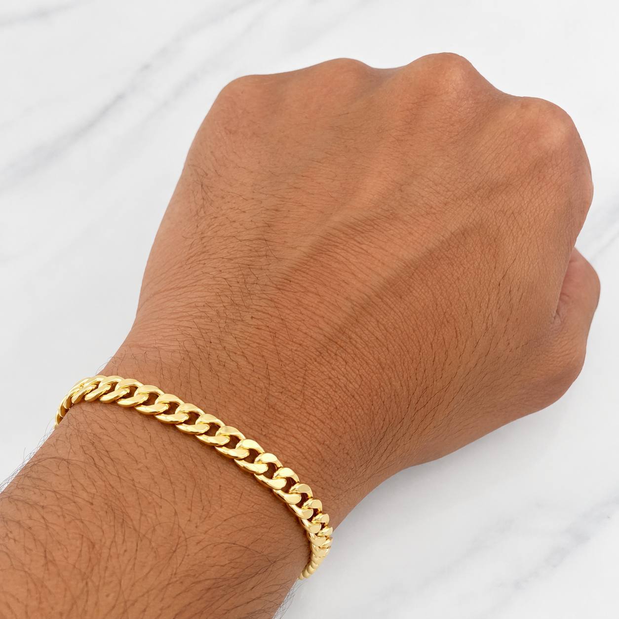 Pulso Cubano 2.3g / 19cm / 5.2mm Oro Amarillo 18K