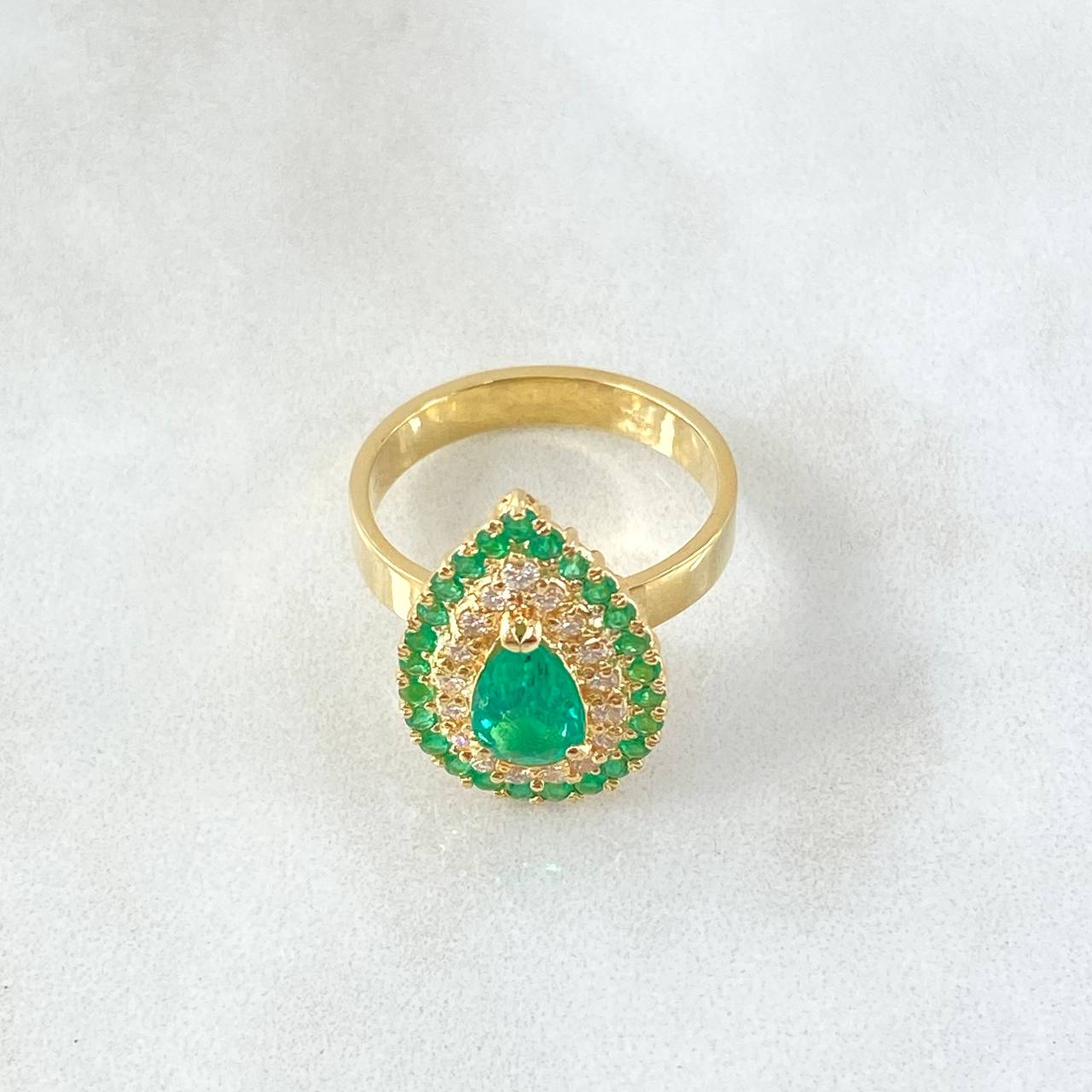 Anillo Halo Gota Tupido 6.15gr / T6 3/4 / Esmeraldas 1.17 Qts Diamantes 34pts Oro Amarillo 18K (Joya) *