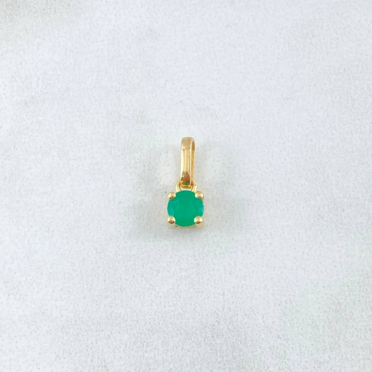 Dije Circulo 0.85gr / 1.3cm / Esmeralda 30pts Oro Amarillo 18K (Joya)