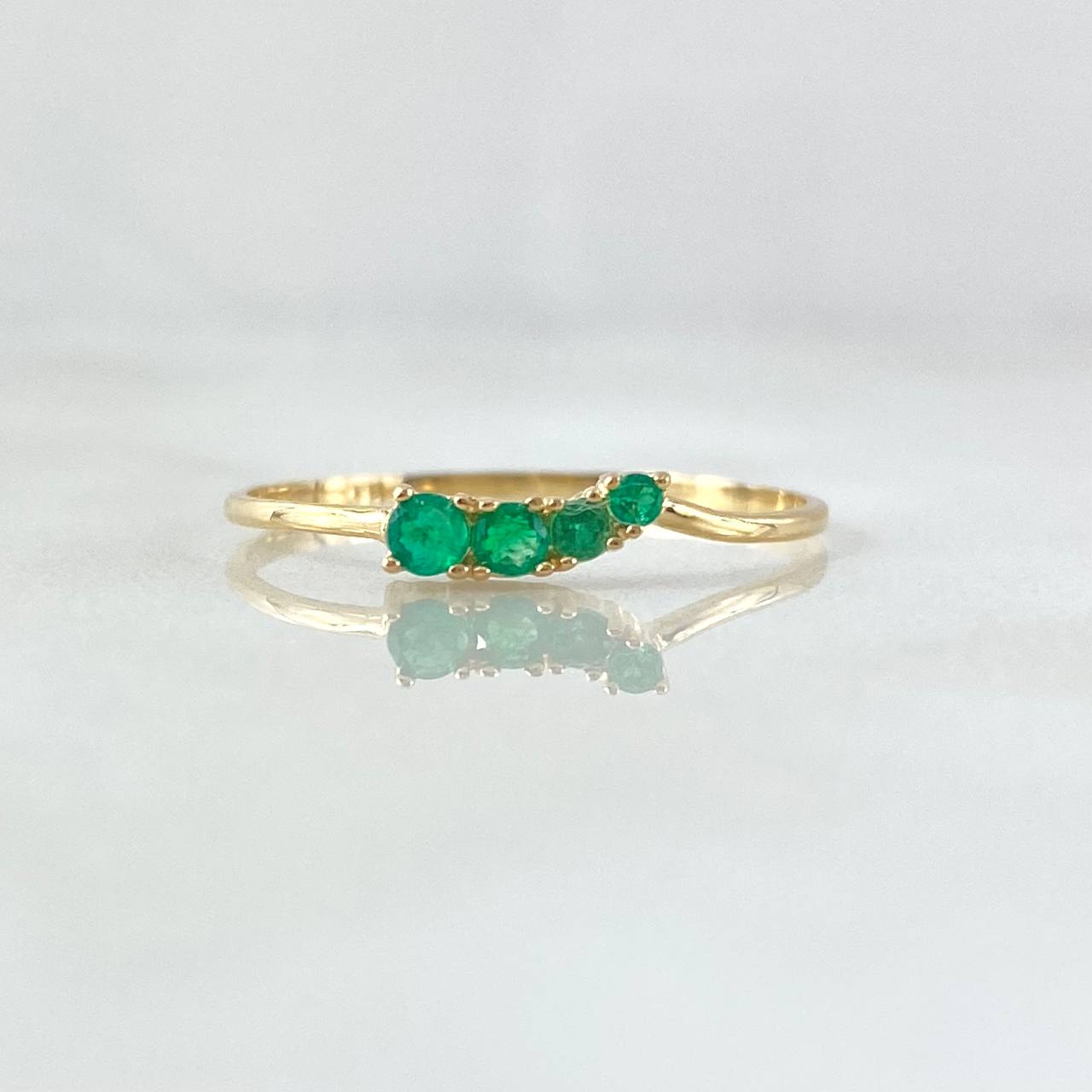 Anillo Trinity 0.8gr / T7 3/4 / Esmeraldas 13pts Oro Amarillo 18K (Joya) *