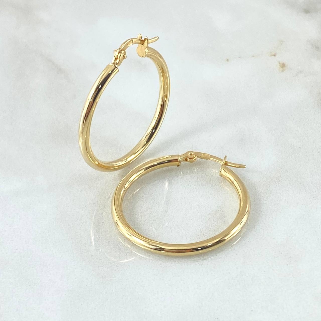 Candongas Jass 2.5gr / 3cm / Lisas Oro Amarillo 18K