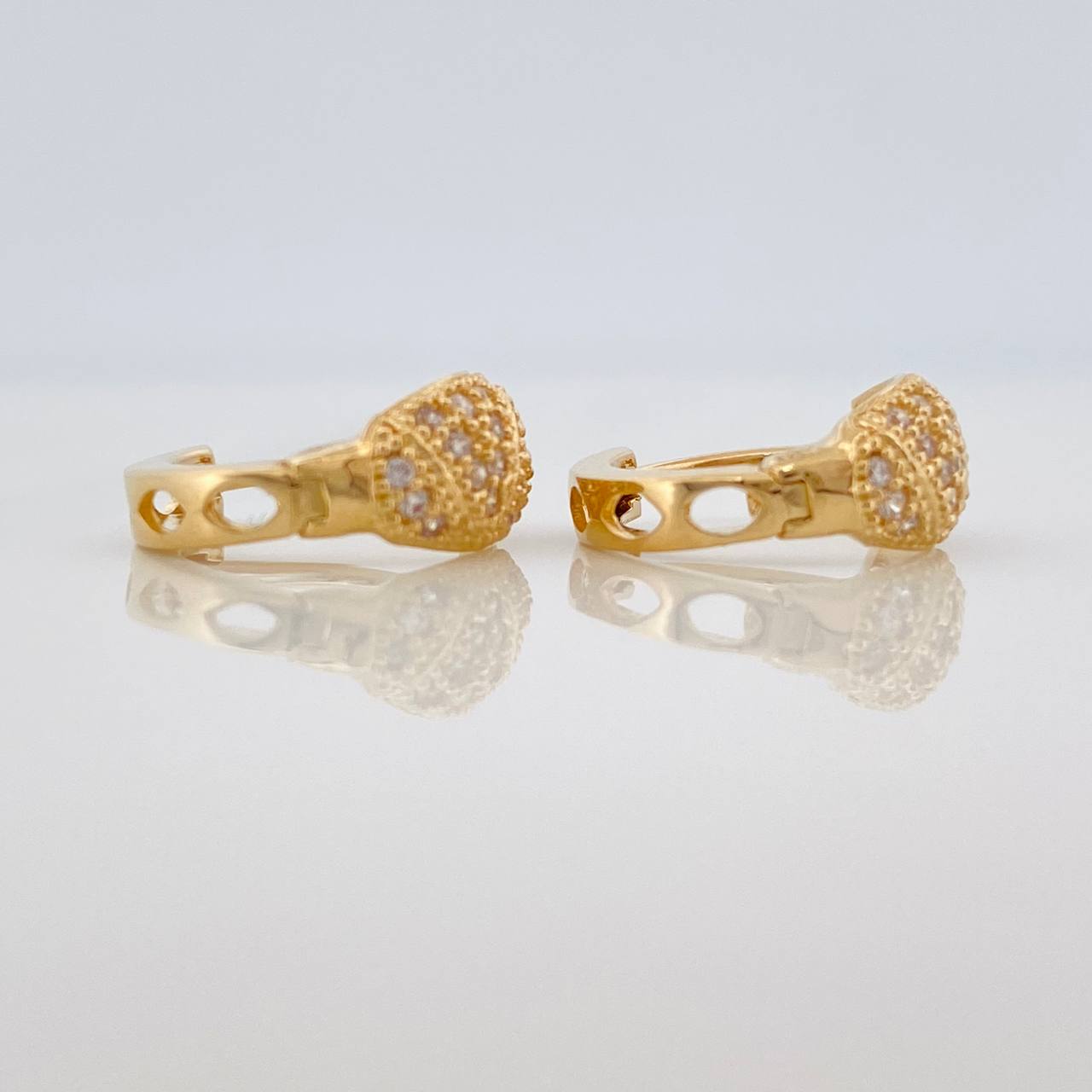 Candongas Zig Zag Basteada 2.85gr / 1.3cm / Oro Amarillo 18K %