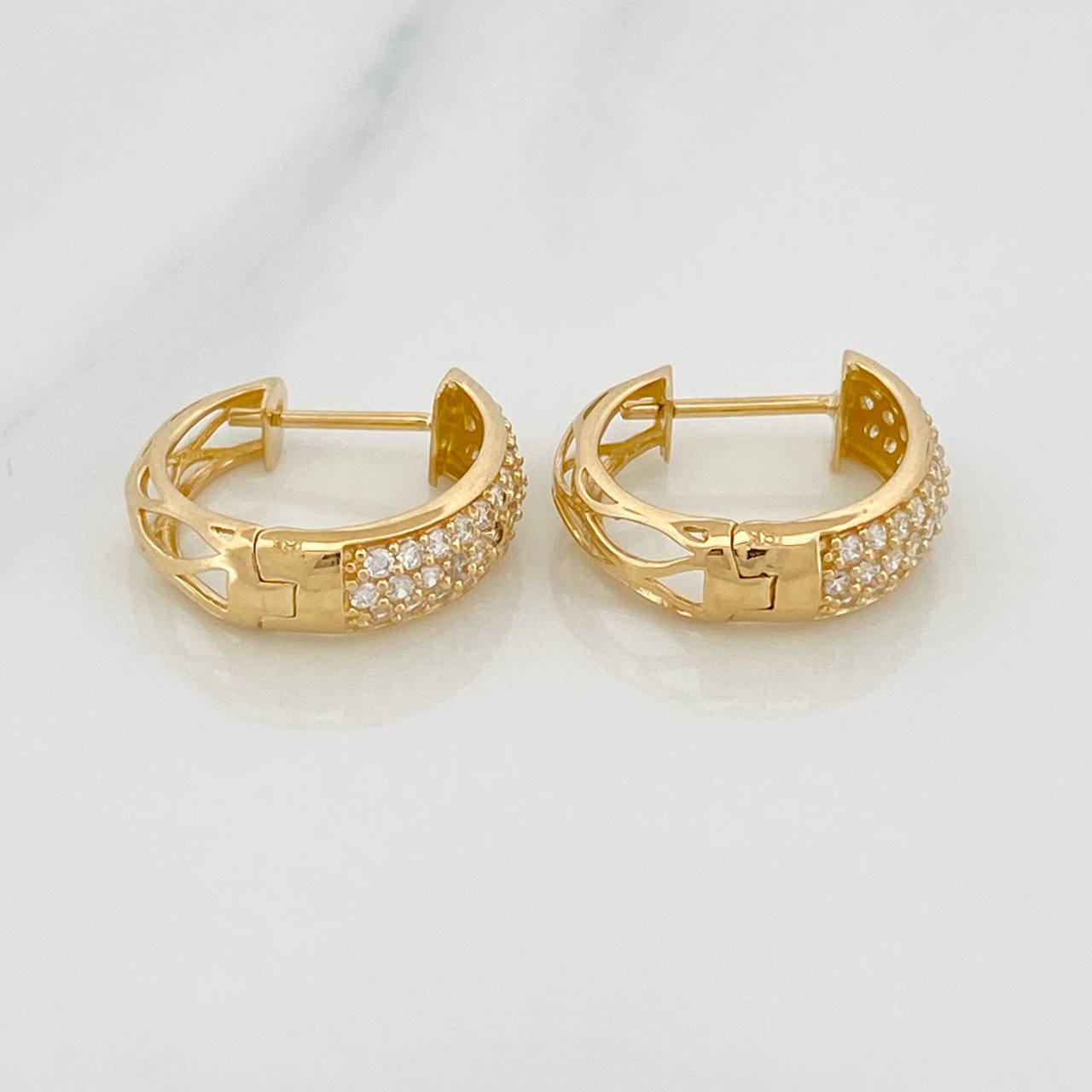 Candongas Triple Carril 3.9gr / 1.5cm / 4.9mm Oro Amarillo 18K