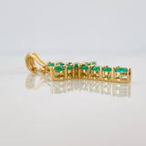 Dije Cruz Luz Verde Esmeraldas 1.03 qts 1.9gr / 3cm / Oro Amarillo 18K %