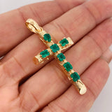 Dije Cruz Tronco Esmeraldas 1.70 qts 5.3gr / 4.6cm / Oro Amarillo 18K %