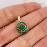 Dije Trono Esmeraldas 78 pts 2.05gr / 2cm / Oro Amarillo 18K %