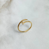Anillo Clavo 1.9gr / T7 3/4 / Circones Blancos Oro Amarillo ©