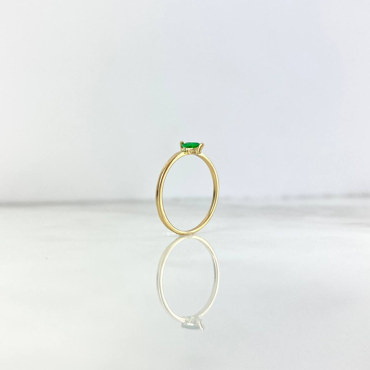 Anillo Solitario 1.05gr / T6 / Circones Verdes Oro Amarillo *