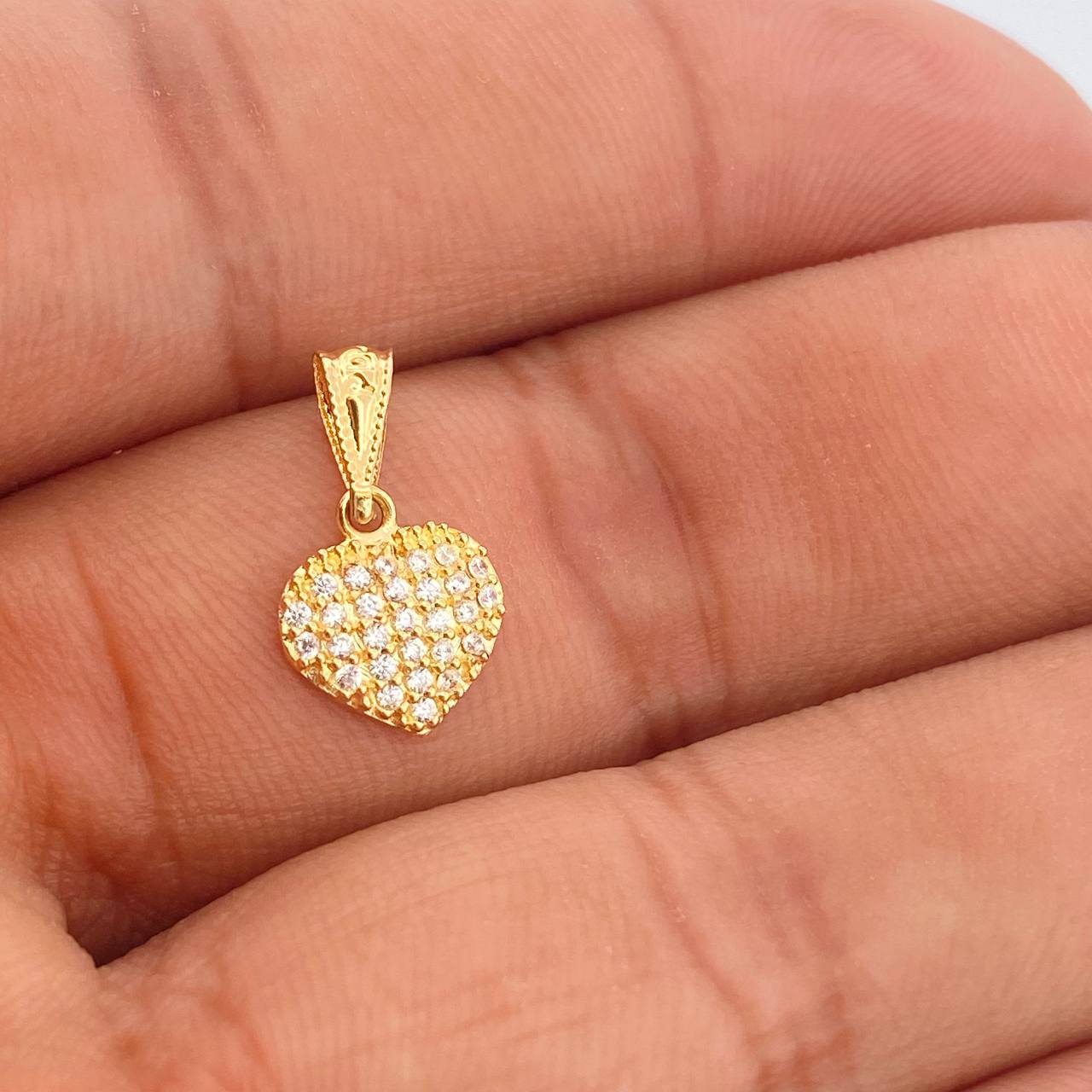Dije Corazon Tupido 0.6gr / 1.7cm-Oro Amarillo 18K %