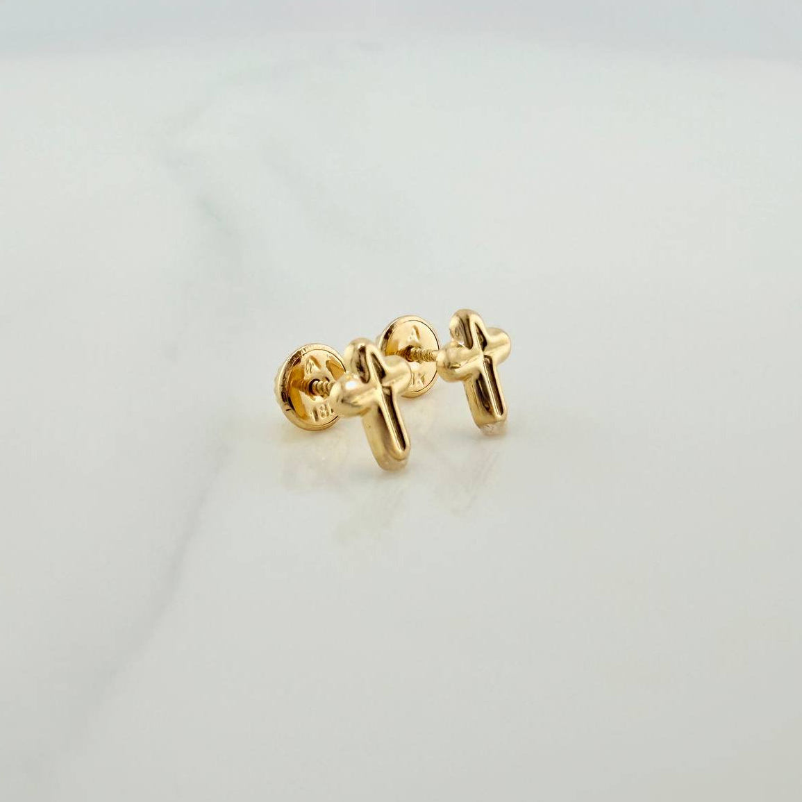Topos Cruz 0.55gr / 7.37mm Oro Amarillo 18K &