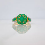 Anillo Halo Cuadrado Esmeraldas 1.04 qts Diamantes 12 pts 3.4gr / T5 3/4 / Dos Oros Amarillo Blanco 18K %