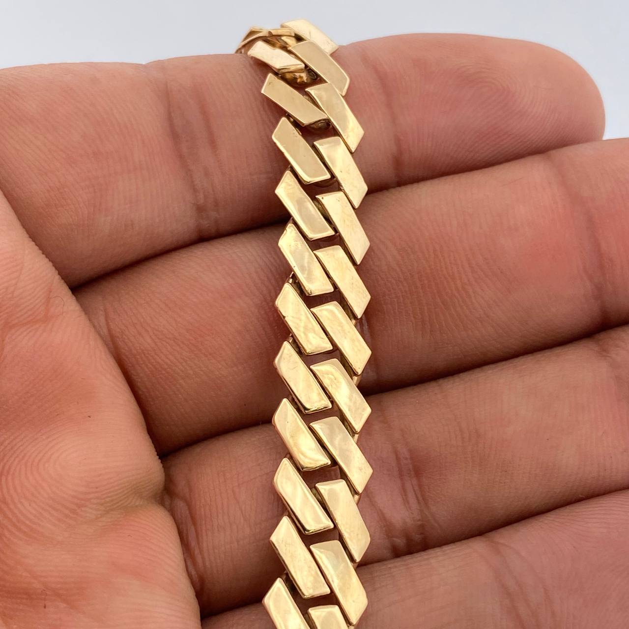 Cadena Cubana 50.3gr / 61.8cm / 8mm Dos Oro Amarillo Blanco 18K +