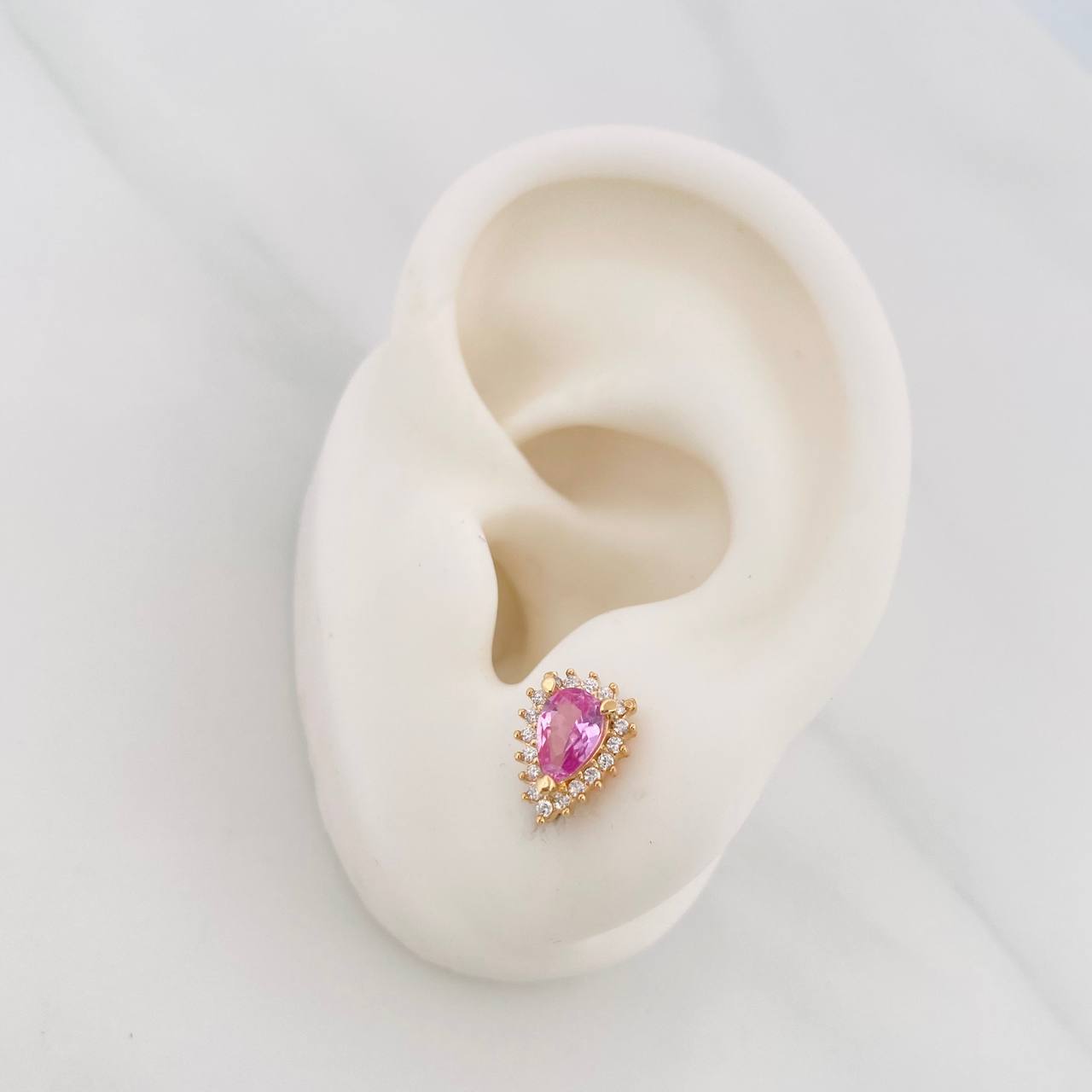 Topos Halo Lagrima 2.4g / 7.6mm Oro Amarillo 18K