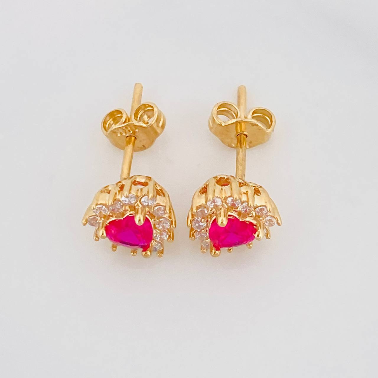 Topos Corazon Tupido 2.1g / 6.5mm Oro Amarillo 18K