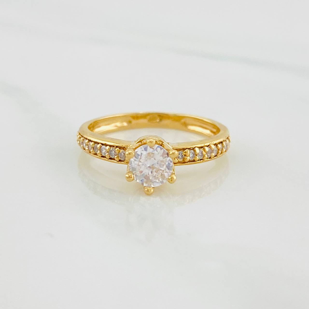 Anillo Solitario Churumbela 2.8g / T6 1/2 Oro Amarillo 18K