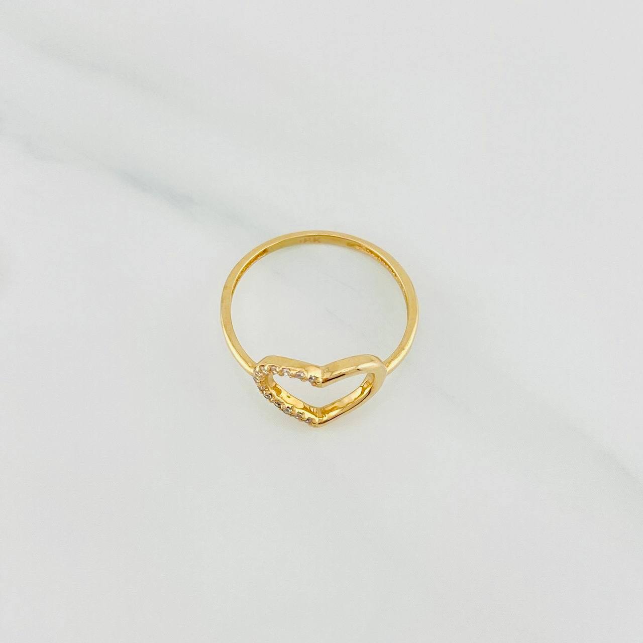 Anillo Silueta Corazón 1.45g / T4 1/4 Oro Amarillo 18K