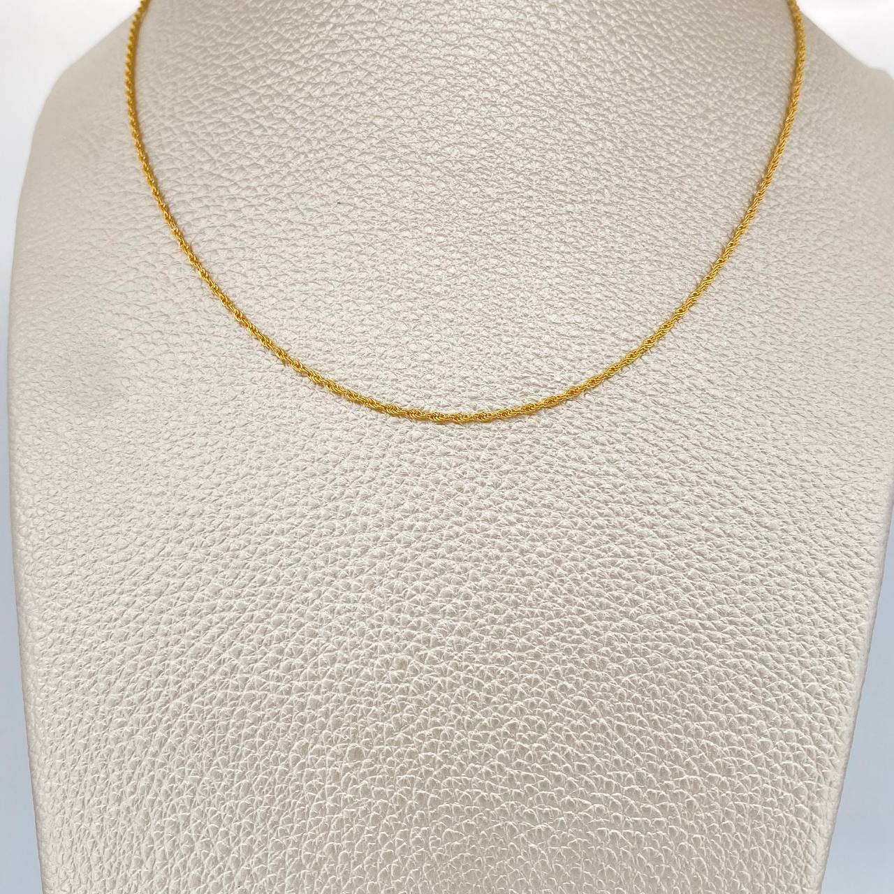 Cadena China 4.55gr / 50cm / 2.3mm Oro Amarillo +1 18K +