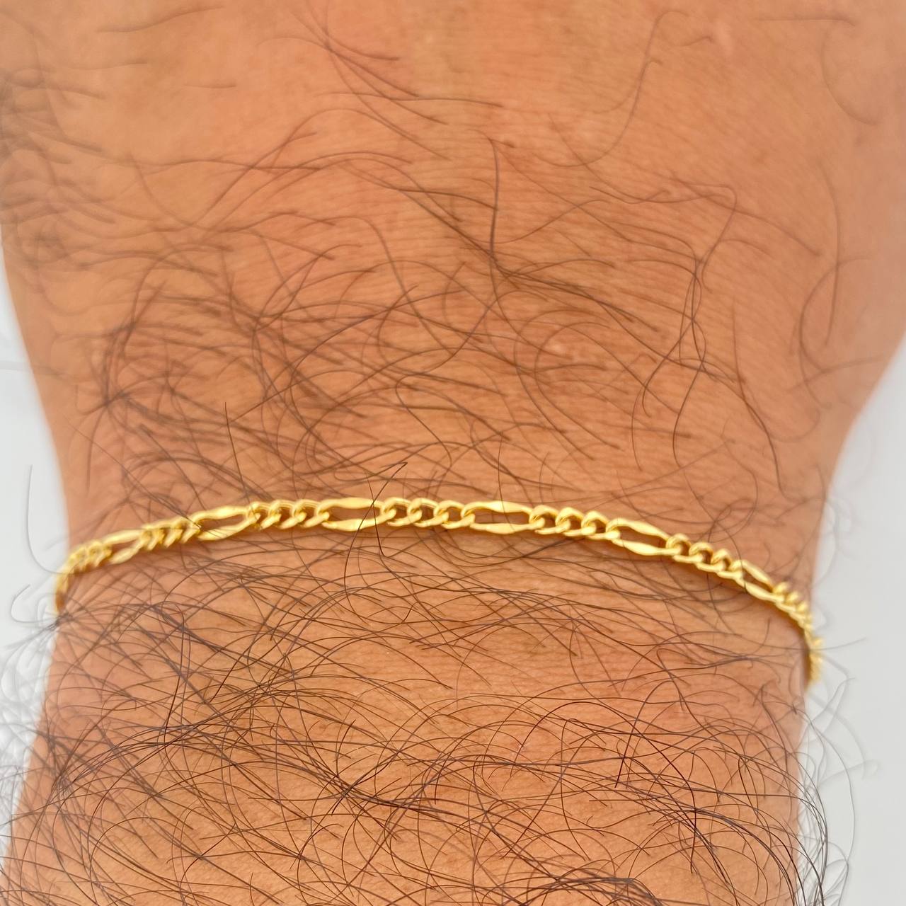 Pulso Figaro 1.3gr / 19cm / 2.85mm Oro Amarillo +1 18K %