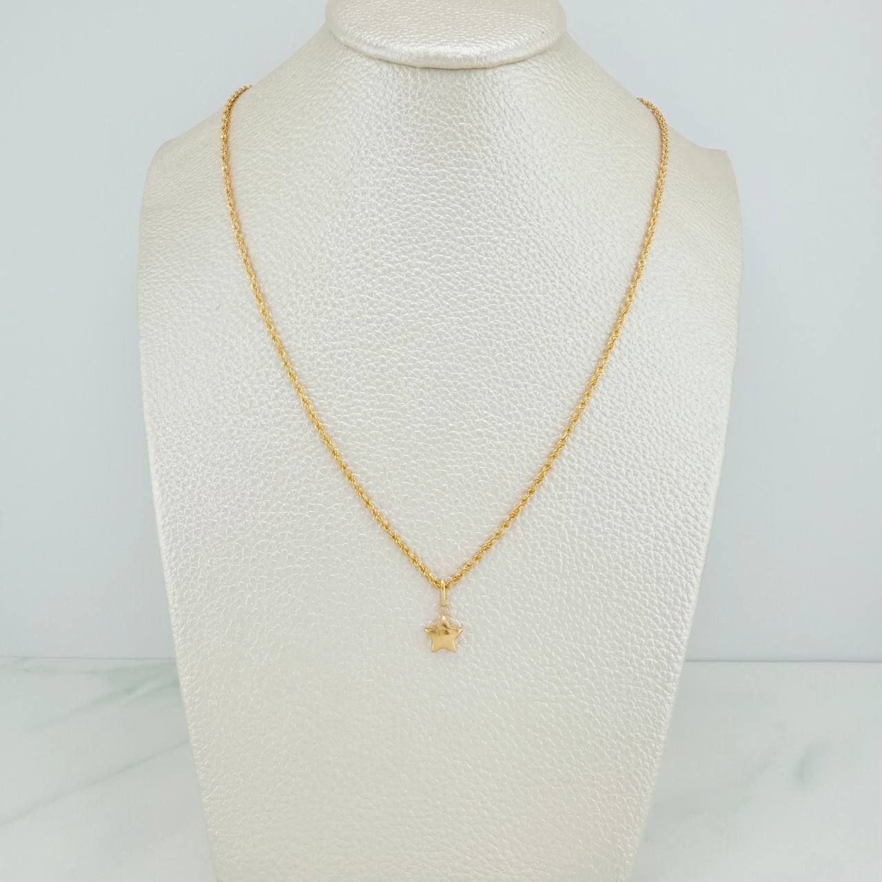 Set Cadena y Dije Lazo + Estrella 1.35gr / 40cm / 1.39mm Oro Amarillo 18K (Oferta) &