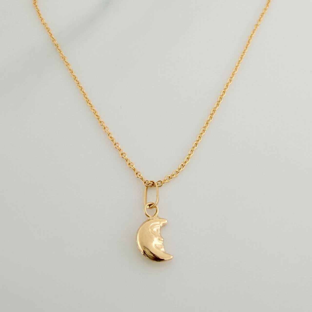 Set Cadena y Dije Aro Seguido + Luna 1.65gr / 45.5cm / 1mm Oro Amarillo 18K (Oferta) &