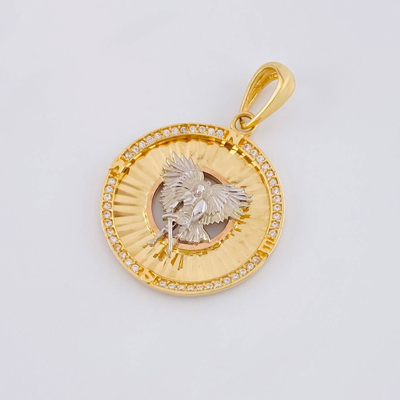 Dije Circulo San Miguel 4.5g / 3.4cm Dos Oros Amarillo Blanco 18K